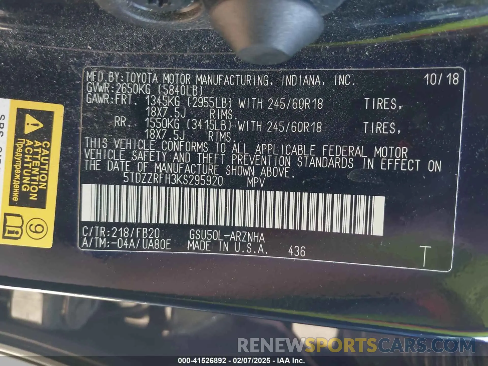 9 Photograph of a damaged car 5TDZZRFH3KS295920 TOYOTA HIGHLANDER 2019