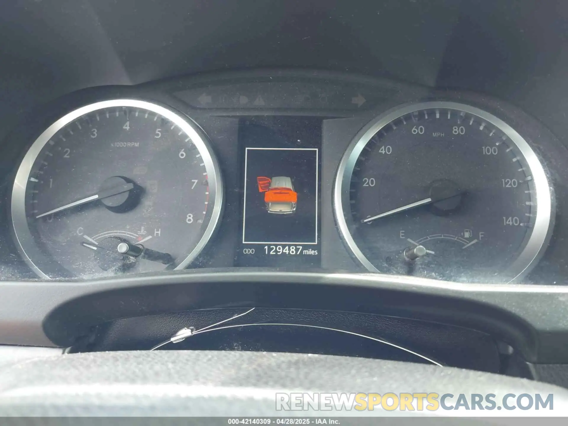 7 Photograph of a damaged car 5TDZZRFH3KS313011 TOYOTA HIGHLANDER 2019