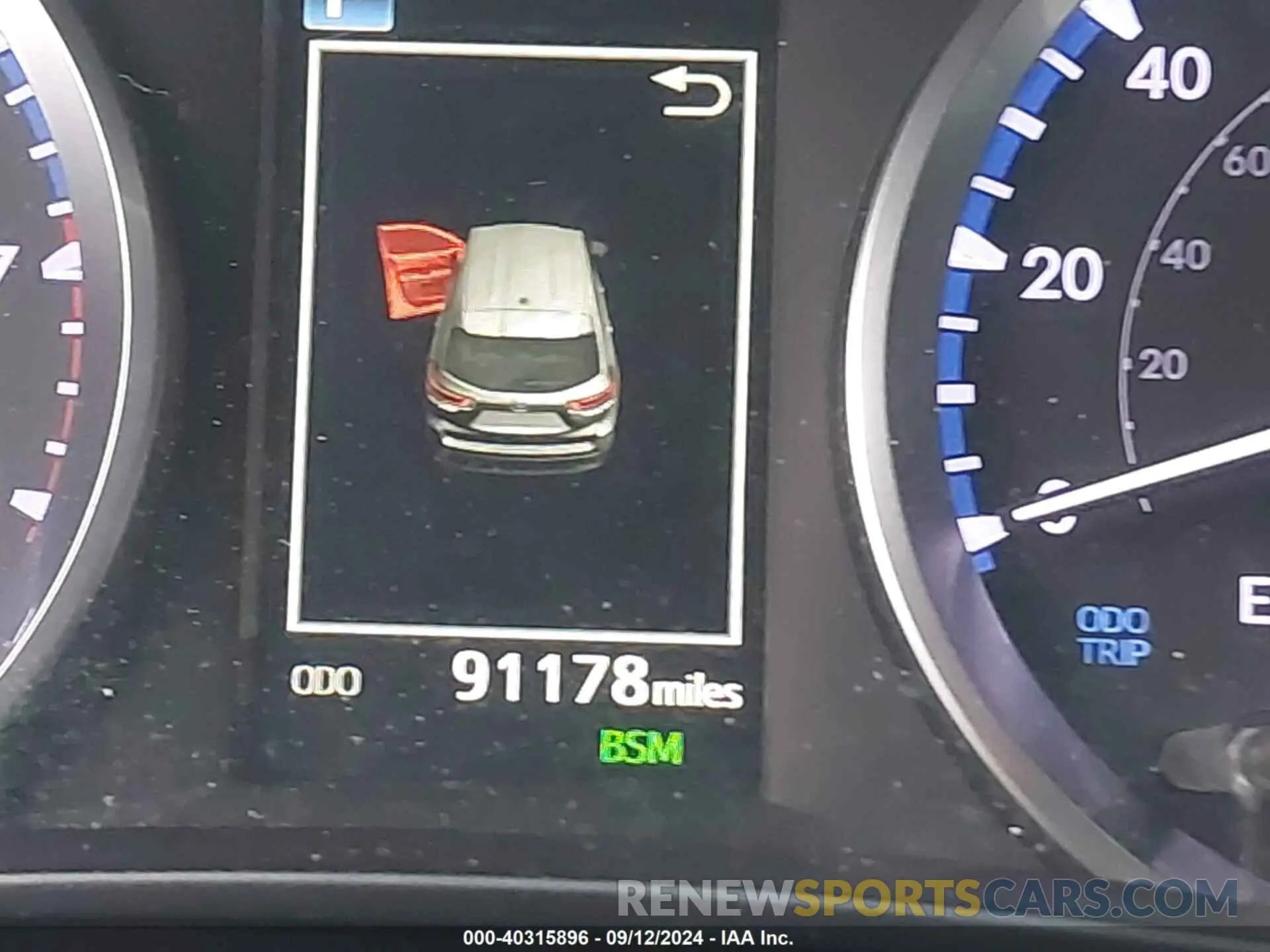 7 Photograph of a damaged car 5TDZZRFH4KS324809 TOYOTA HIGHLANDER 2019