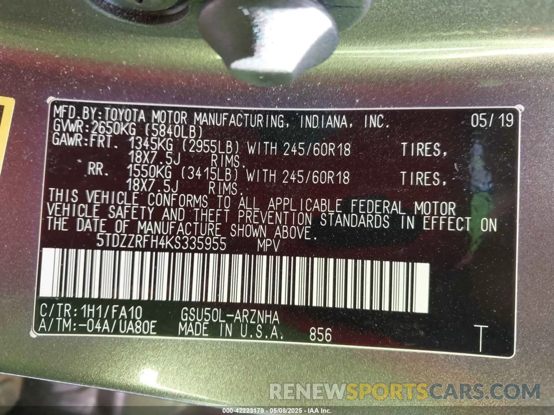 9 Photograph of a damaged car 5TDZZRFH4KS335955 TOYOTA HIGHLANDER 2019