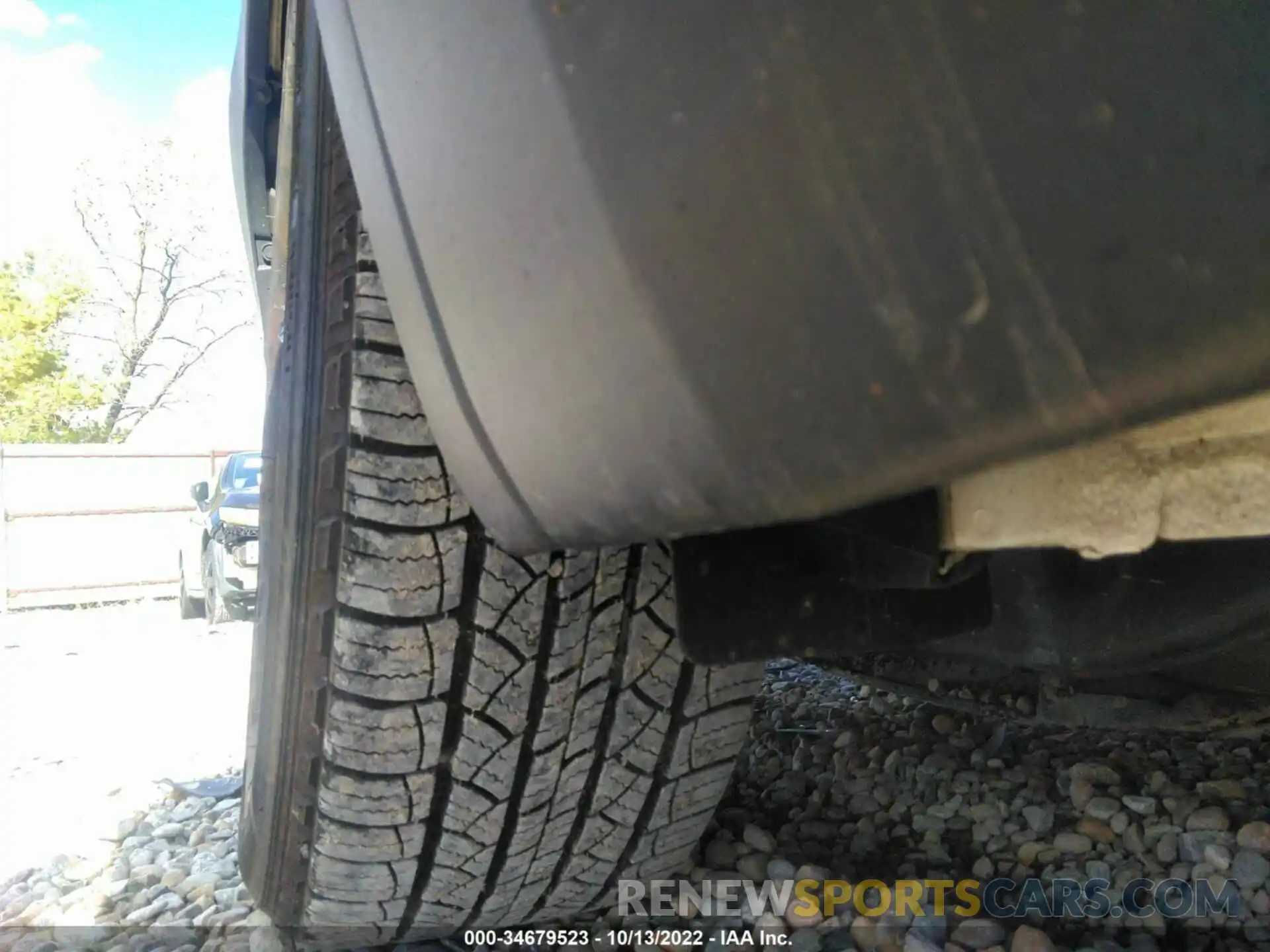 15 Photograph of a damaged car 5TDZZRFH5KS333258 TOYOTA HIGHLANDER 2019