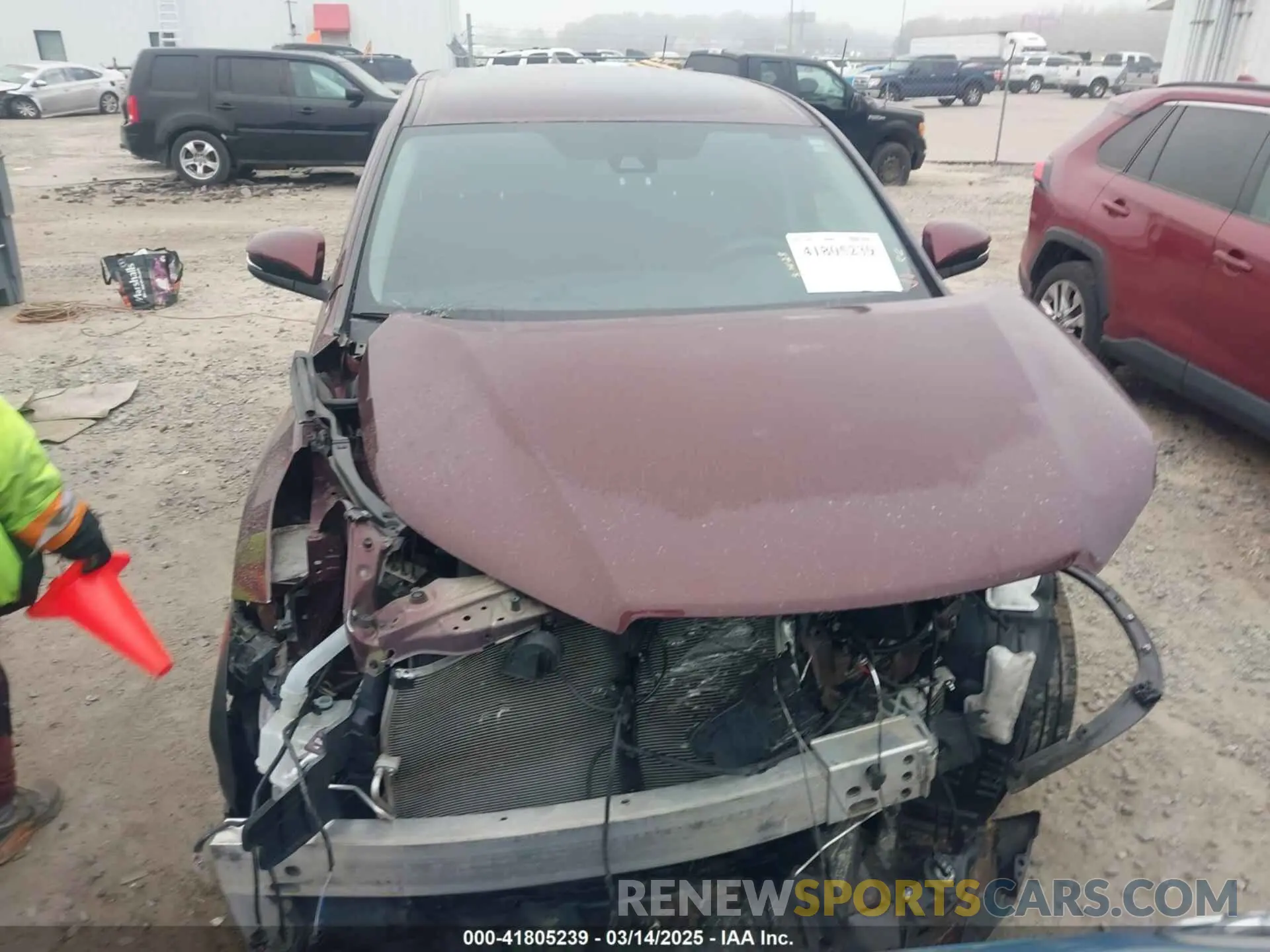 13 Photograph of a damaged car 5TDZZRFH5KS354031 TOYOTA HIGHLANDER 2019