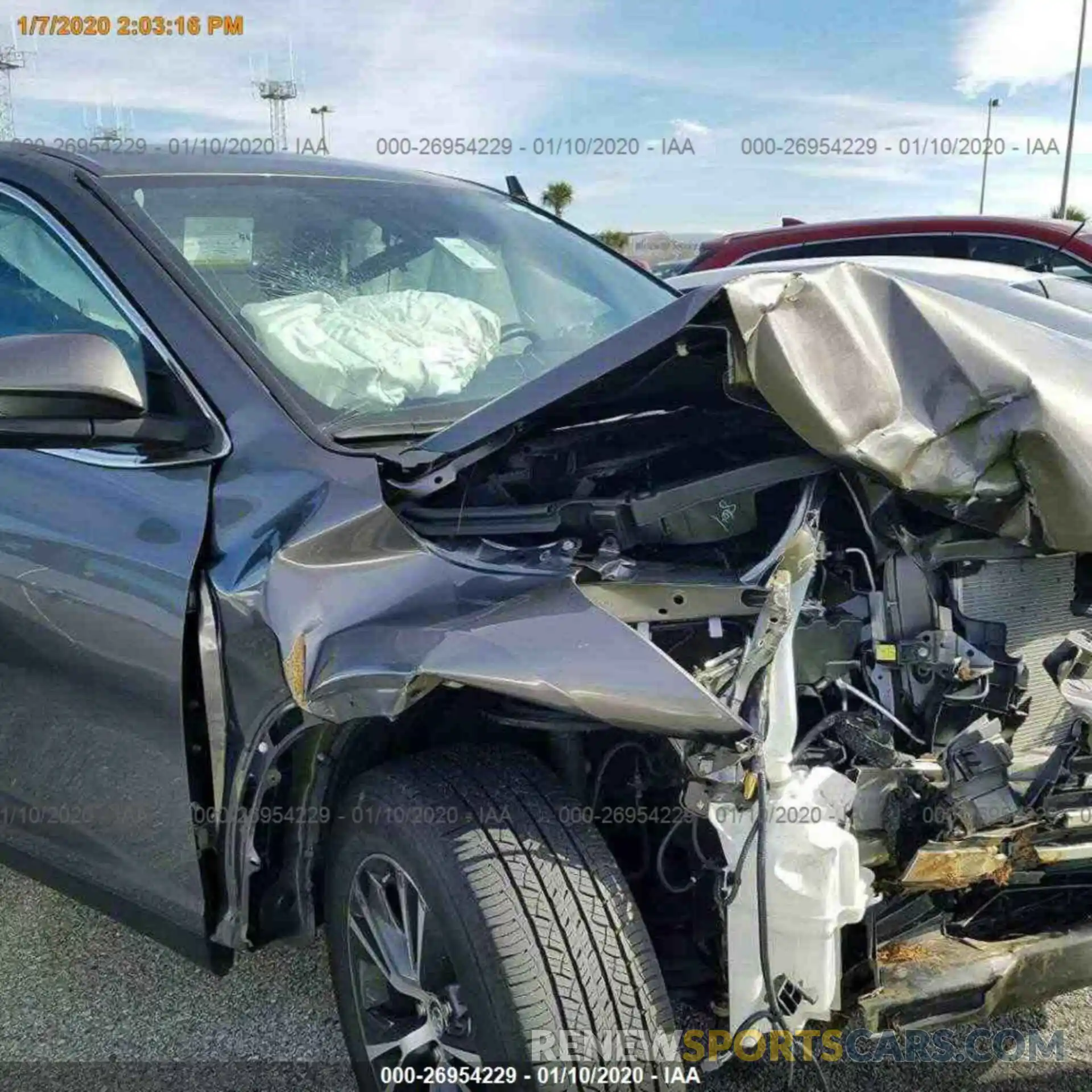 15 Photograph of a damaged car 5TDZZRFH6KS318817 TOYOTA HIGHLANDER 2019