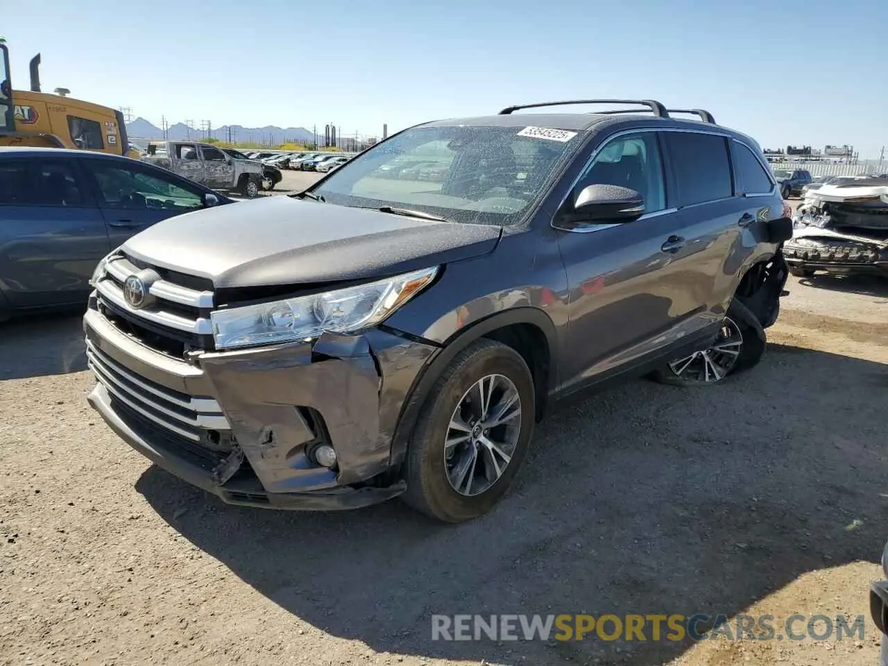 1 Photograph of a damaged car 5TDZZRFH6KS333737 TOYOTA HIGHLANDER 2019