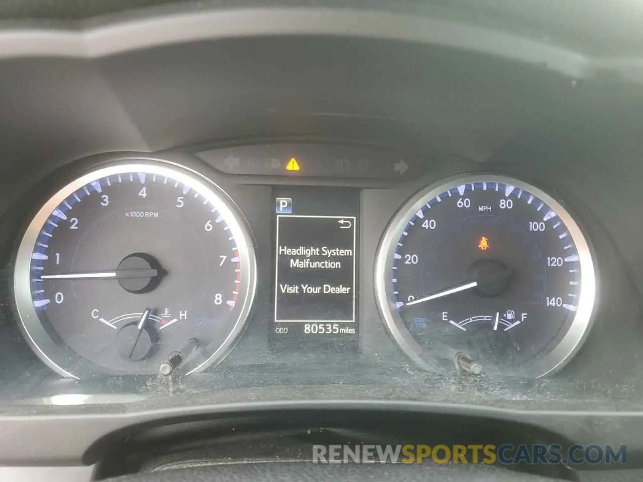 9 Photograph of a damaged car 5TDZZRFH7KS299274 TOYOTA HIGHLANDER 2019