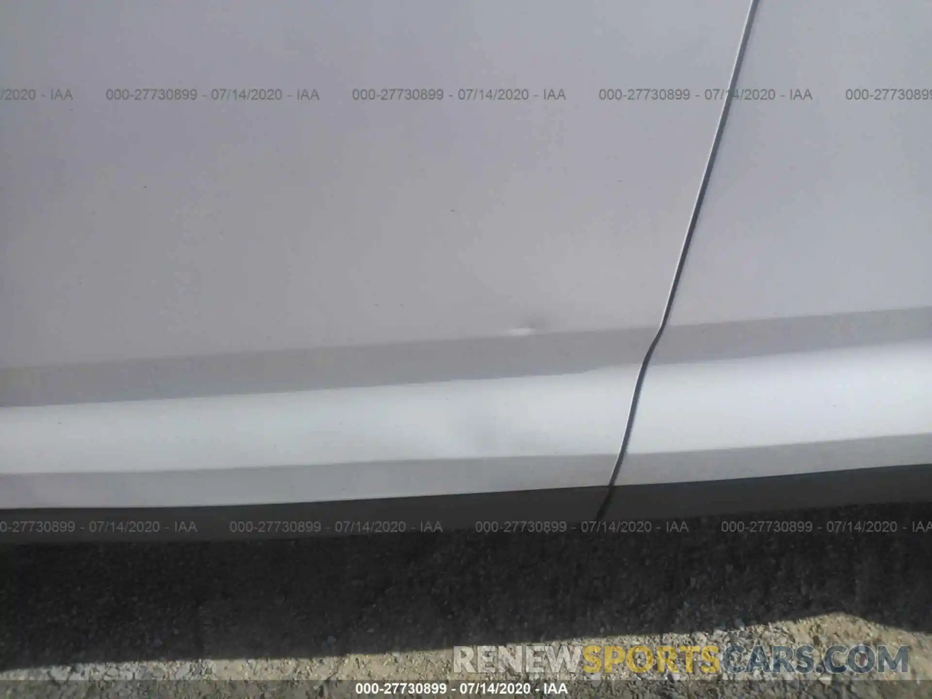 6 Photograph of a damaged car 5TDZZRFHXKS299043 TOYOTA HIGHLANDER 2019