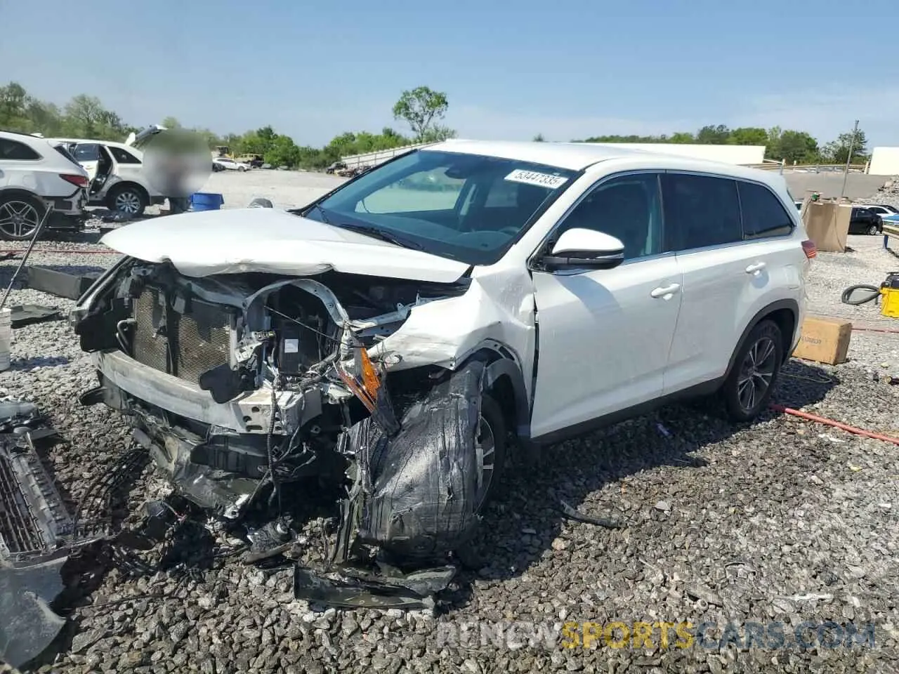 1 Photograph of a damaged car 5TDZZRFHXKS299737 TOYOTA HIGHLANDER 2019