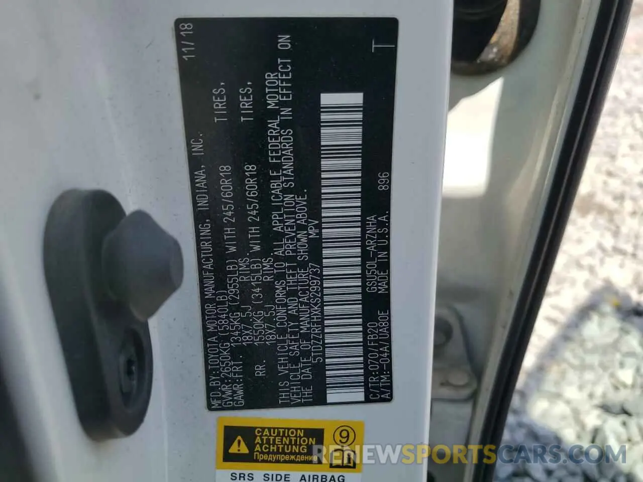 13 Photograph of a damaged car 5TDZZRFHXKS299737 TOYOTA HIGHLANDER 2019