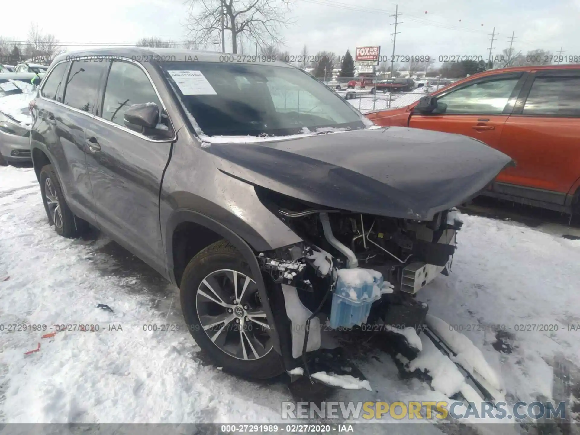 1 Photograph of a damaged car 5TDZZRFHXKS324264 TOYOTA HIGHLANDER 2019