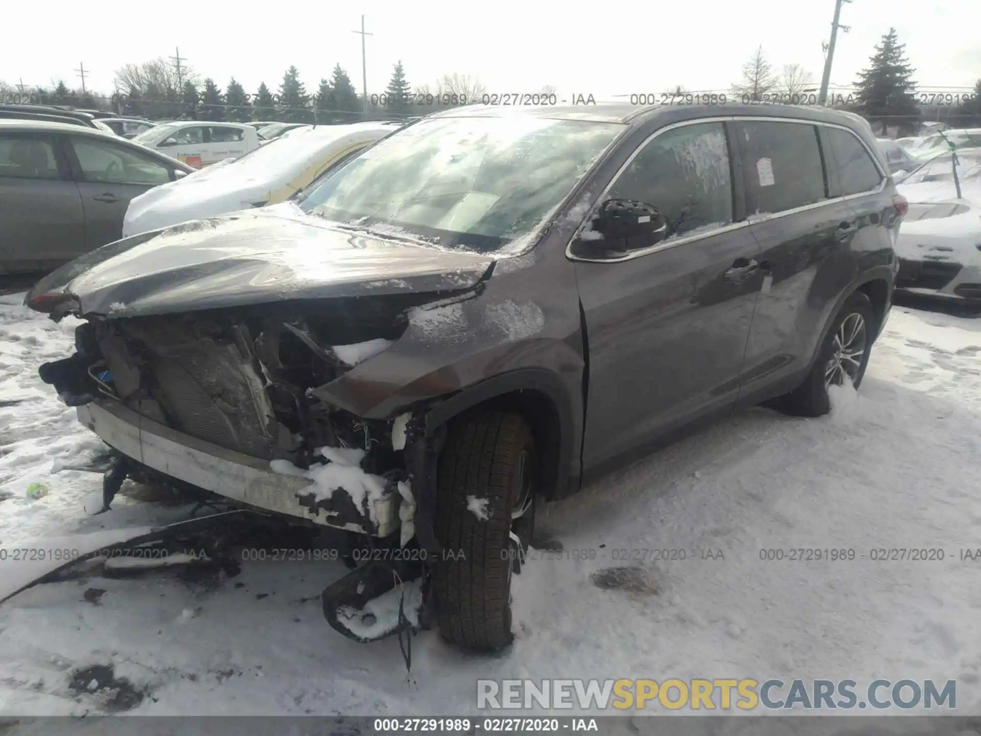 2 Photograph of a damaged car 5TDZZRFHXKS324264 TOYOTA HIGHLANDER 2019