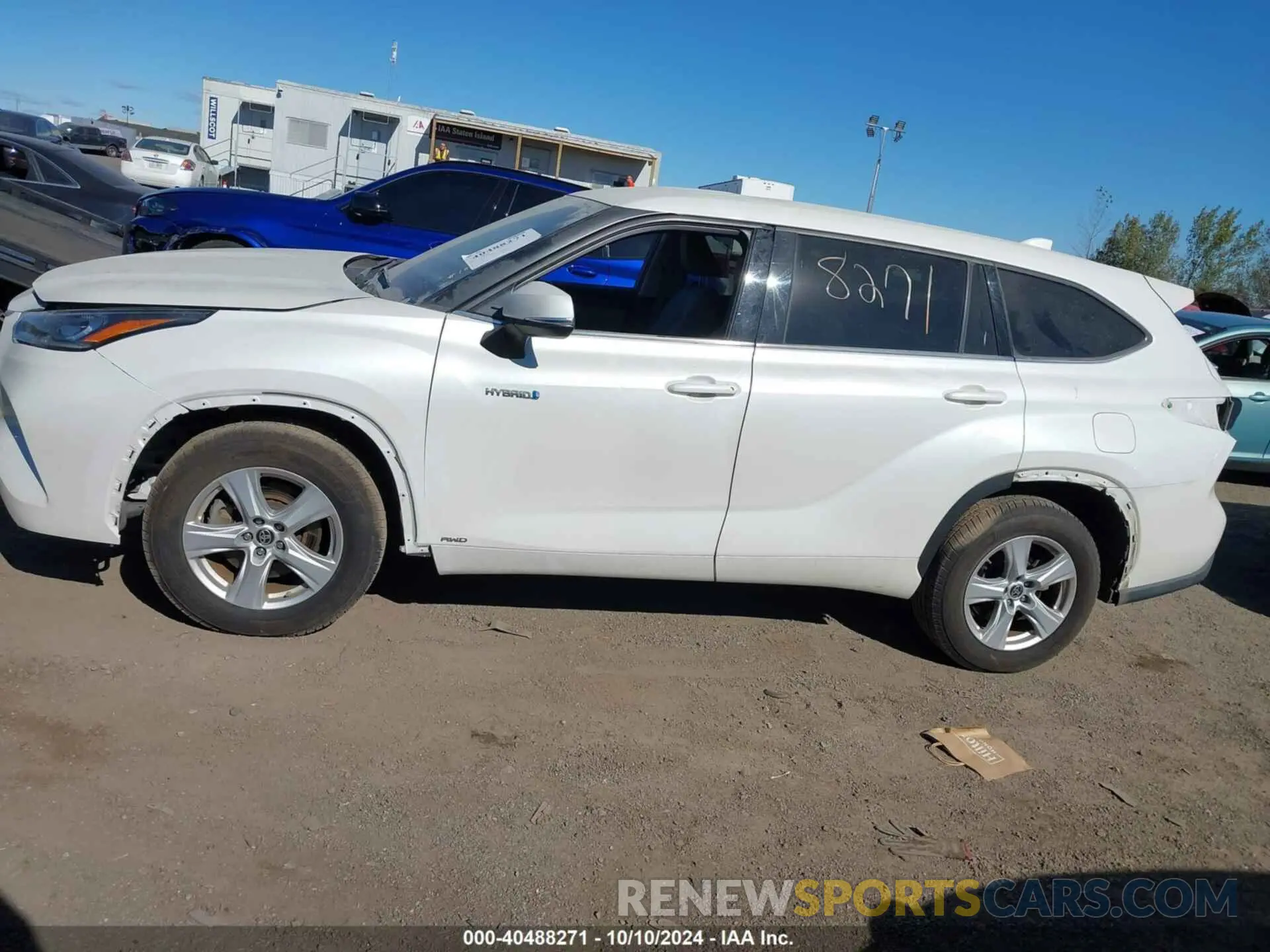 14 Photograph of a damaged car 5TDBBRCH3LS005137 TOYOTA HIGHLANDER 2020