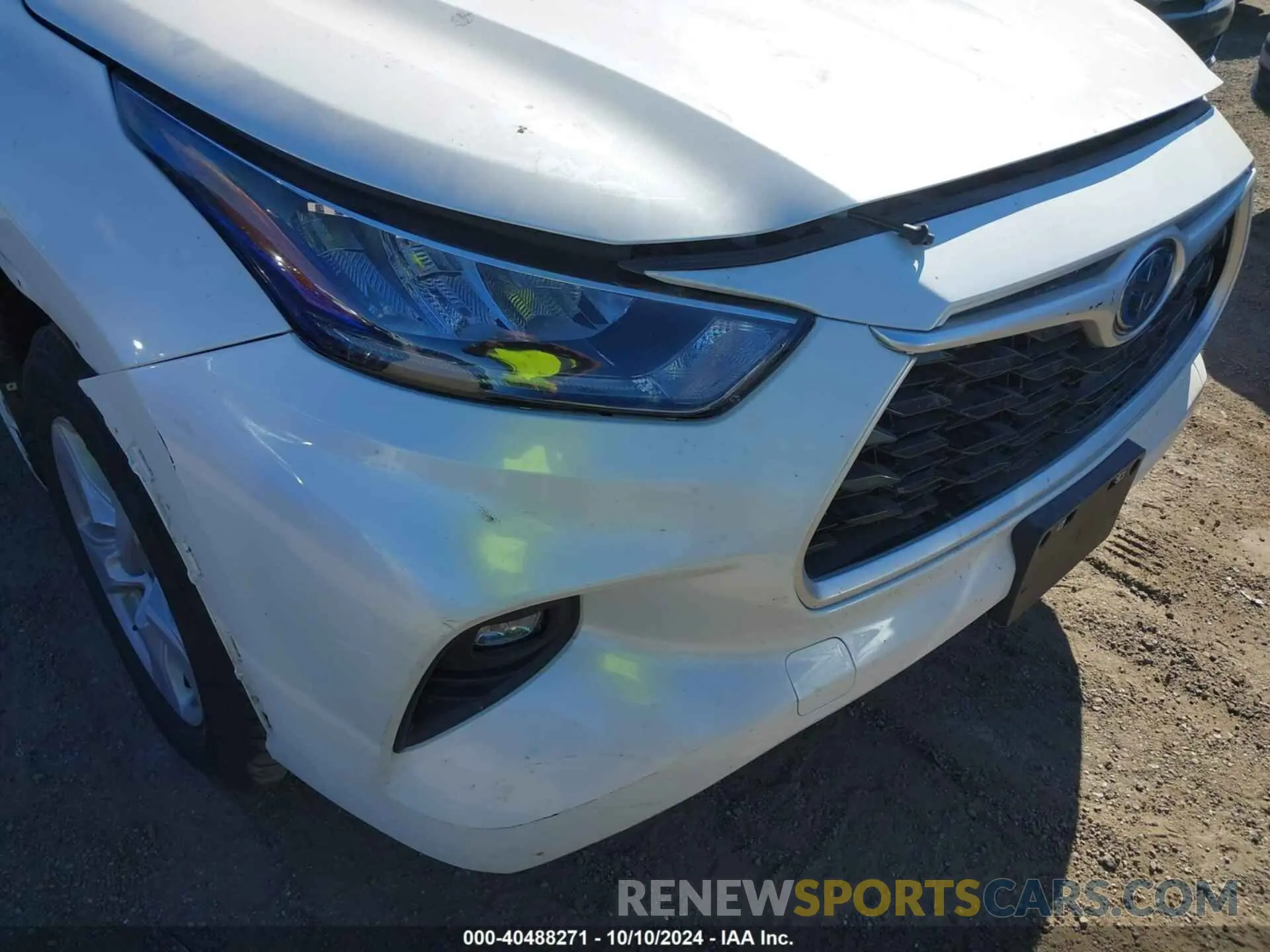 21 Photograph of a damaged car 5TDBBRCH3LS005137 TOYOTA HIGHLANDER 2020