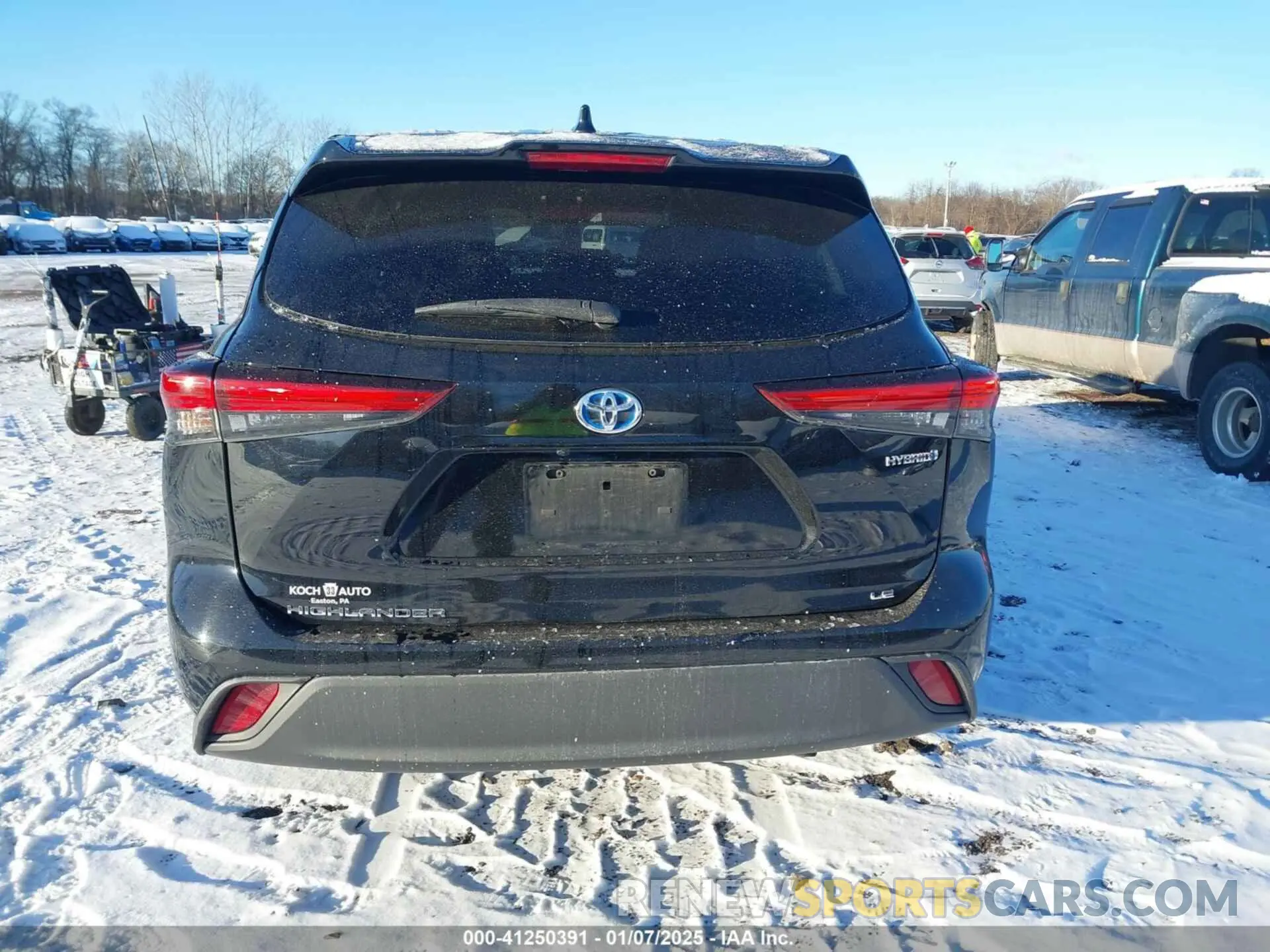 16 Photograph of a damaged car 5TDBBRCH7LS504782 TOYOTA HIGHLANDER 2020