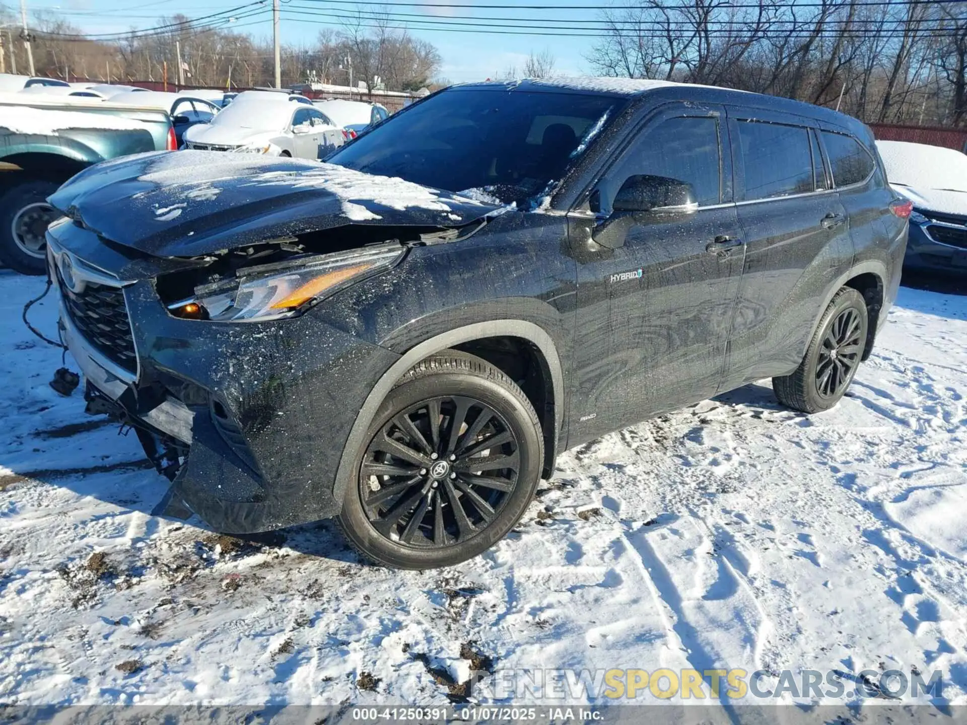 2 Photograph of a damaged car 5TDBBRCH7LS504782 TOYOTA HIGHLANDER 2020