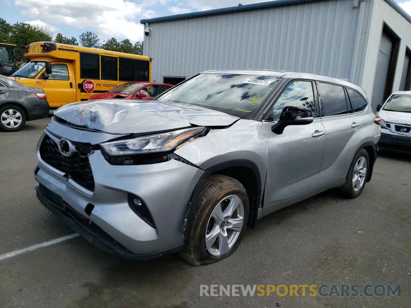 2 Photograph of a damaged car 5TDBZRBH2LS020564 TOYOTA HIGHLANDER 2020