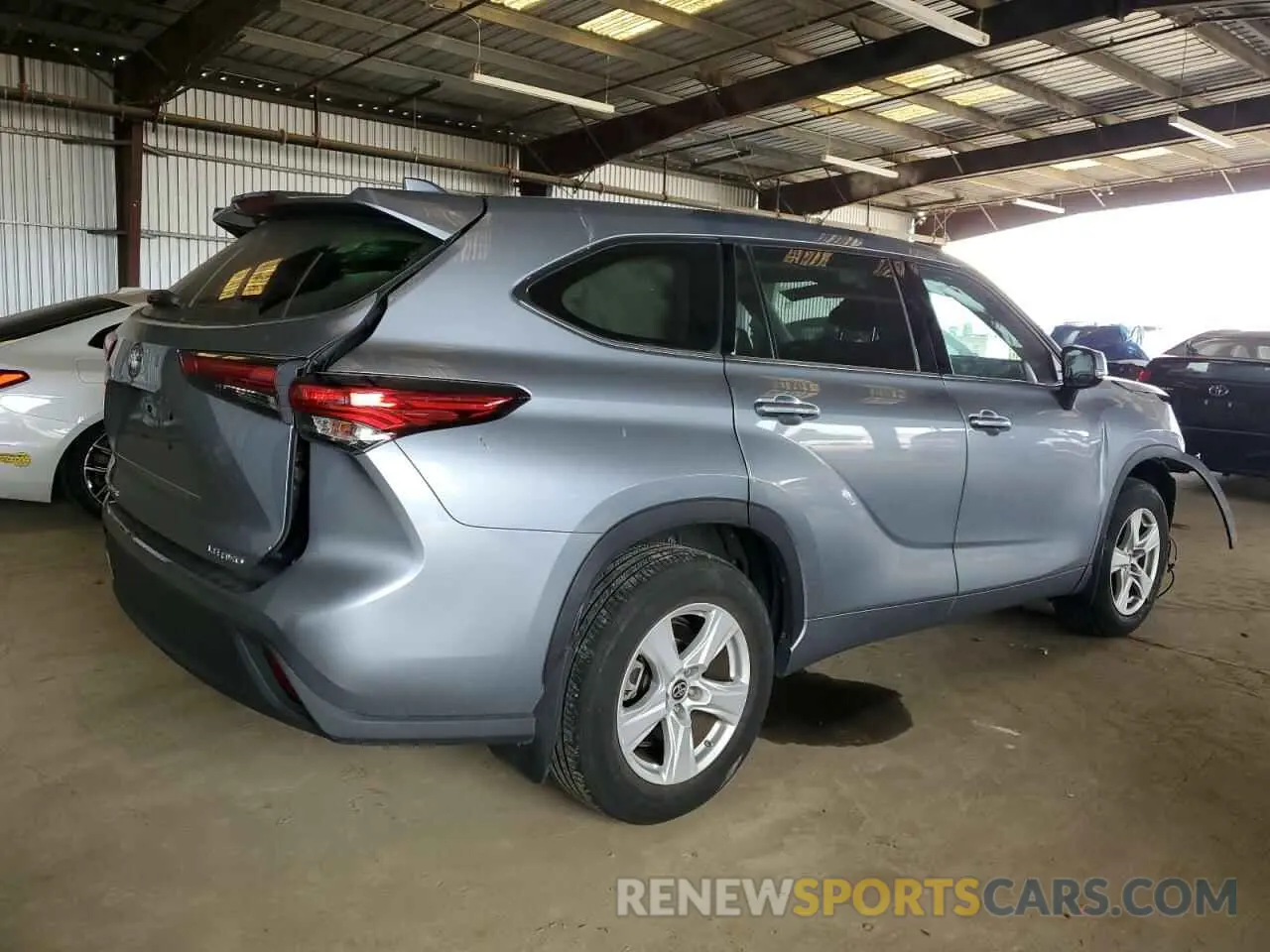 3 Photograph of a damaged car 5TDBZRBH2LS026347 TOYOTA HIGHLANDER 2020