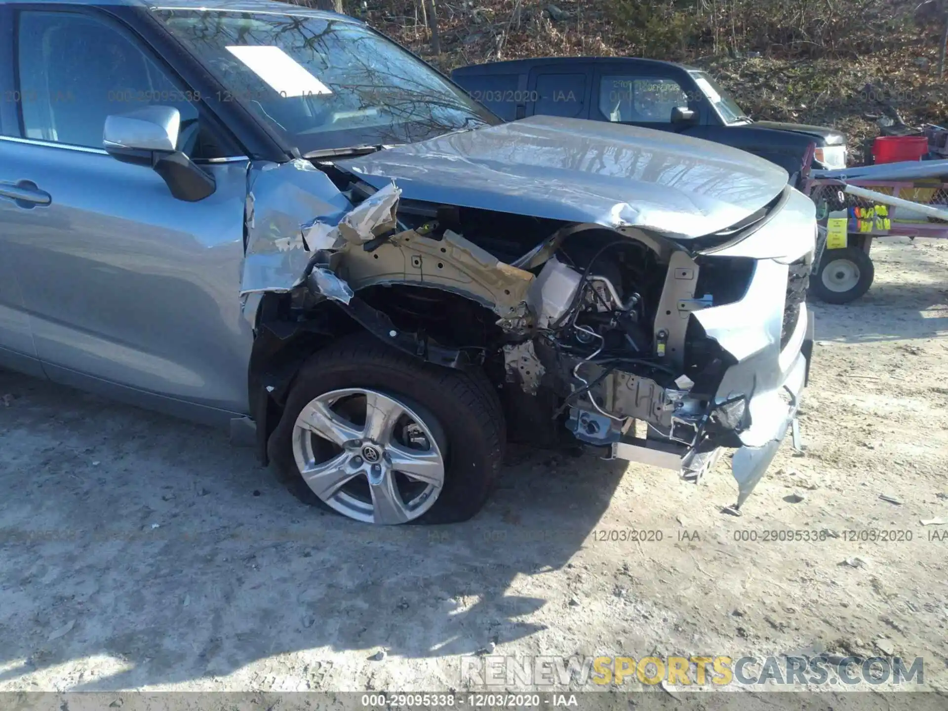 6 Photograph of a damaged car 5TDBZRBH3LS028768 TOYOTA HIGHLANDER 2020