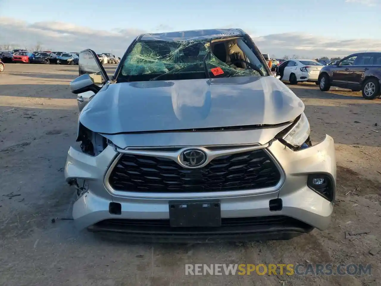 5 Photograph of a damaged car 5TDBZRBH3LS056120 TOYOTA HIGHLANDER 2020