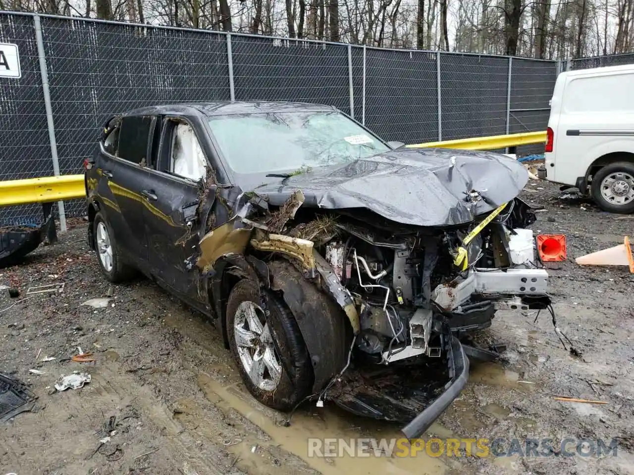 1 Photograph of a damaged car 5TDBZRBH4LS038175 TOYOTA HIGHLANDER 2020