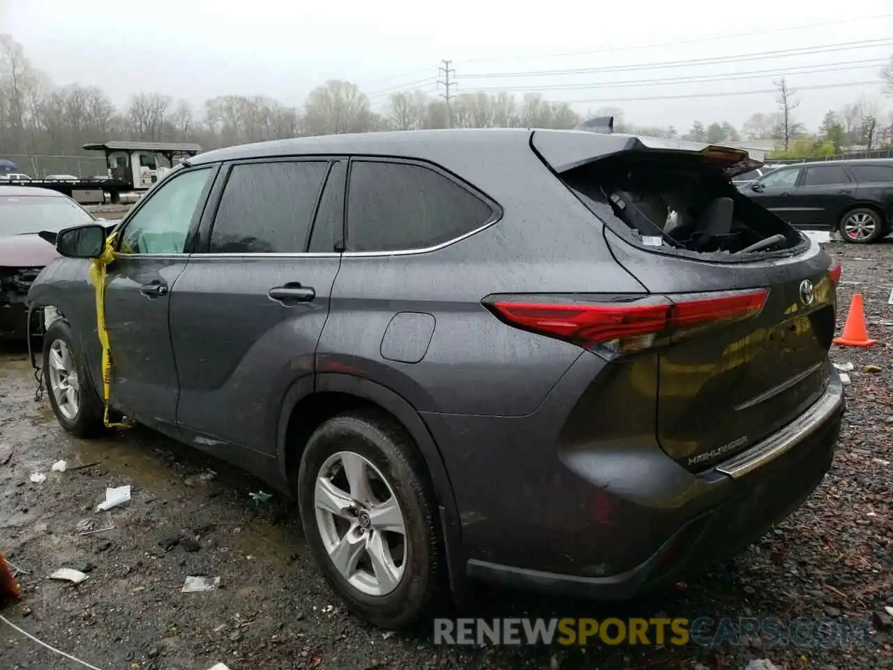 3 Photograph of a damaged car 5TDBZRBH4LS038175 TOYOTA HIGHLANDER 2020