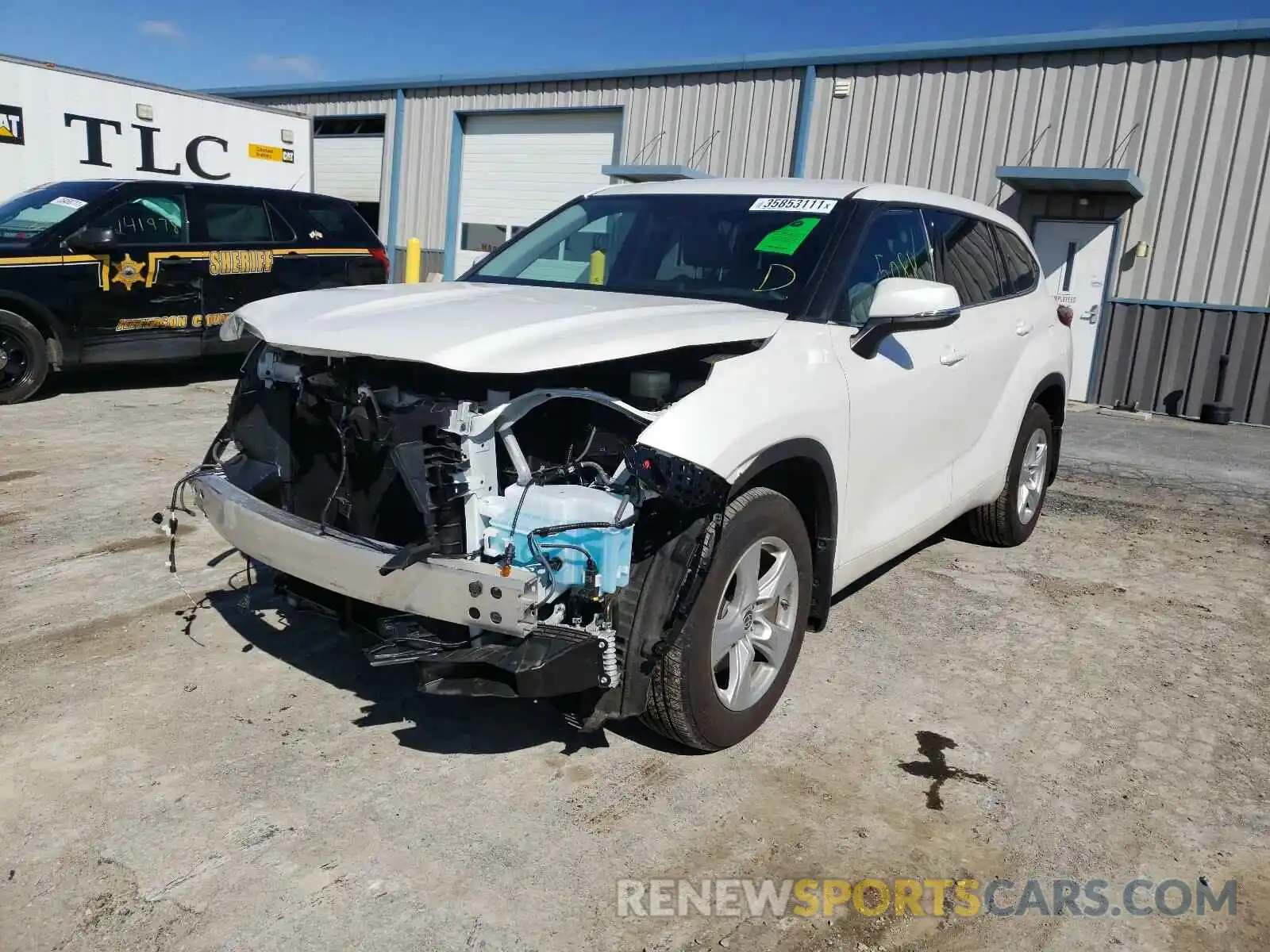 2 Photograph of a damaged car 5TDBZRBH6LS017859 TOYOTA HIGHLANDER 2020