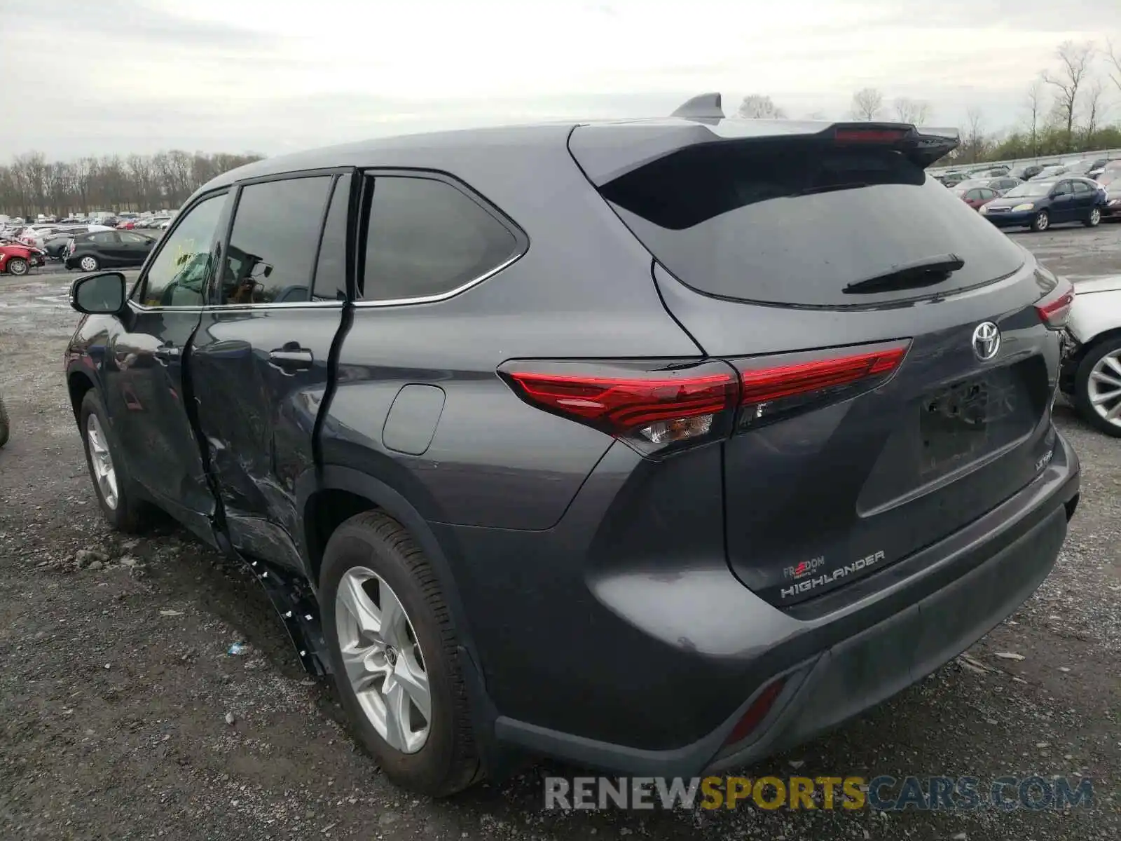 3 Photograph of a damaged car 5TDBZRBH8LS050538 TOYOTA HIGHLANDER 2020