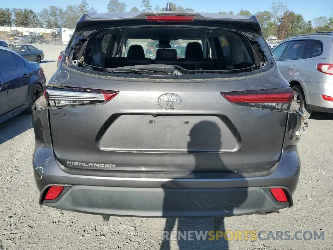 6 Photograph of a damaged car 5TDCZRAH2LS004760 TOYOTA HIGHLANDER 2020