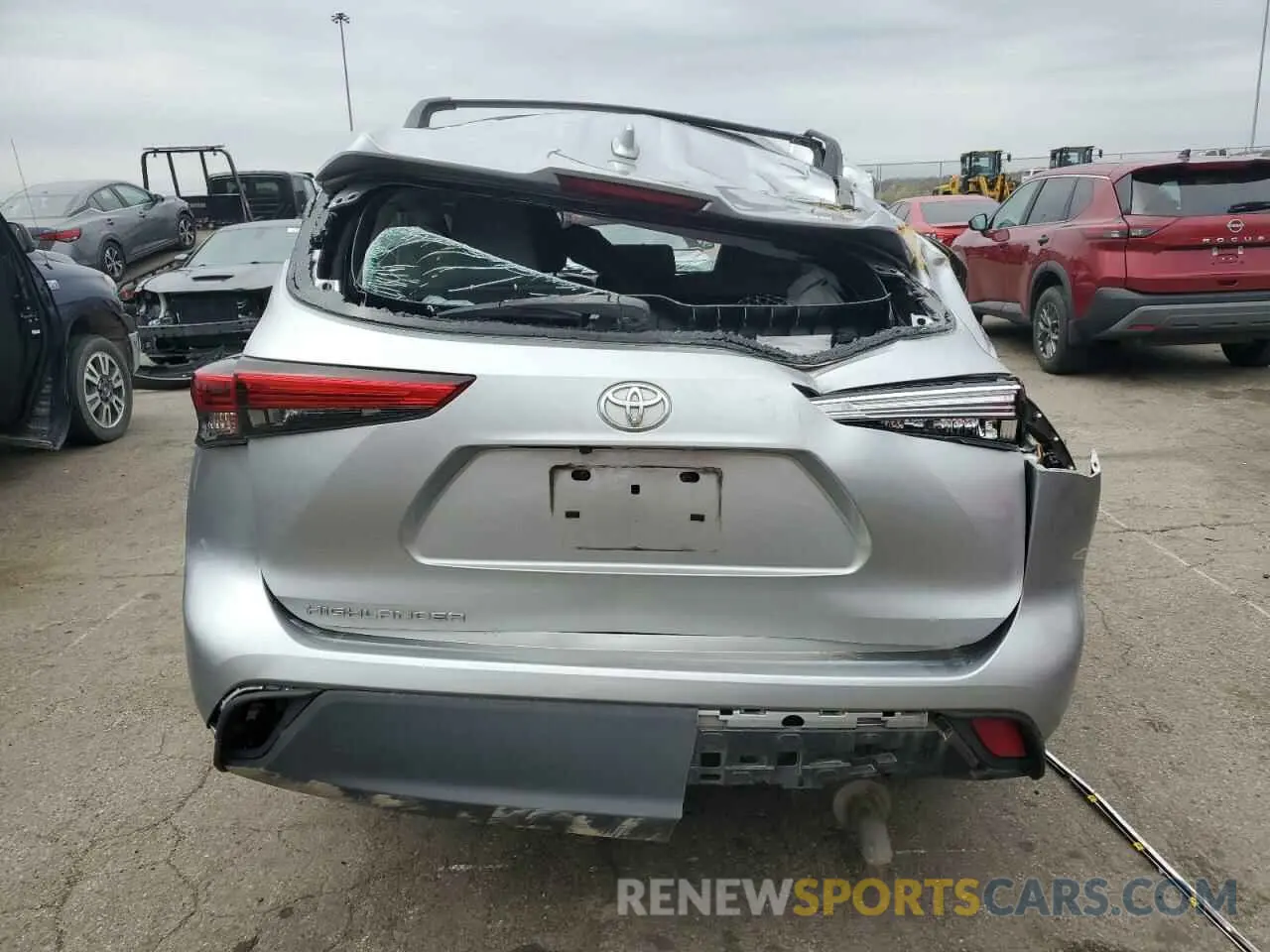 6 Photograph of a damaged car 5TDCZRAH2LS507172 TOYOTA HIGHLANDER 2020