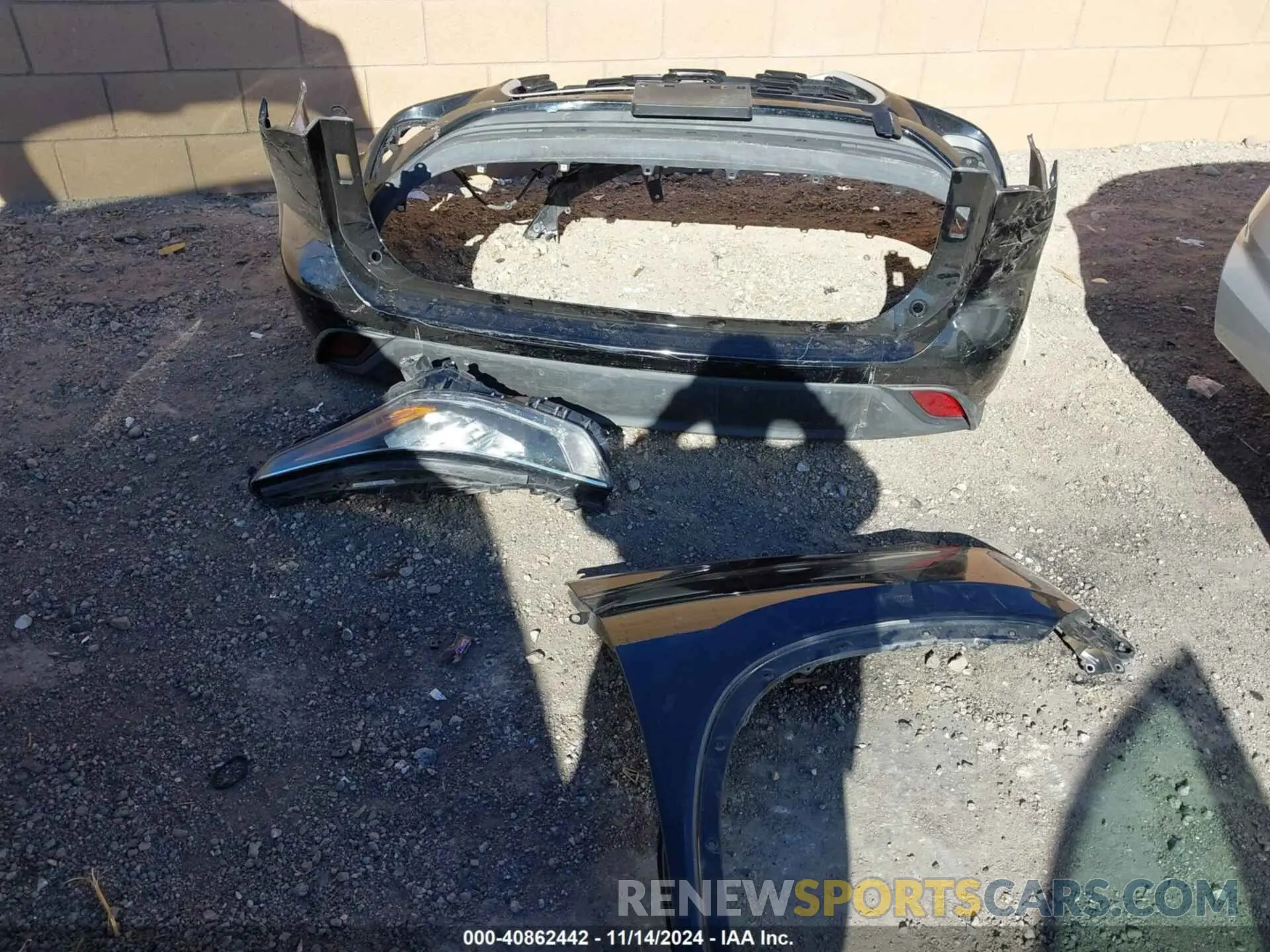 12 Photograph of a damaged car 5TDCZRAH2LS509441 TOYOTA HIGHLANDER 2020