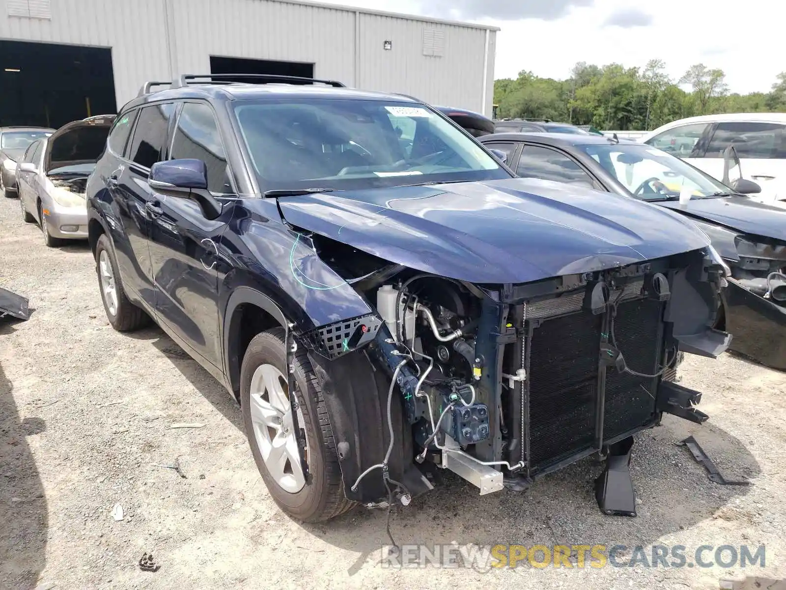 1 Photograph of a damaged car 5TDCZRAH4LS002024 TOYOTA HIGHLANDER 2020