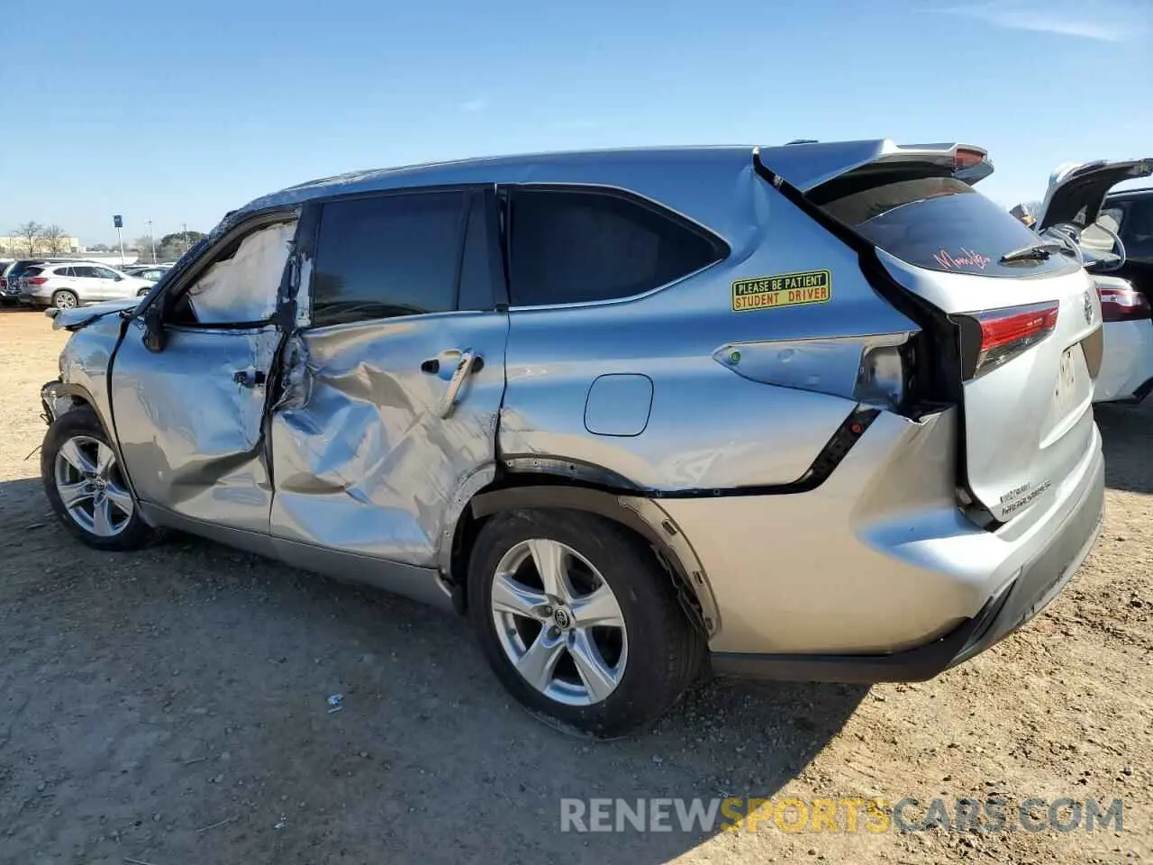 2 Photograph of a damaged car 5TDCZRAH4LS506413 TOYOTA HIGHLANDER 2020