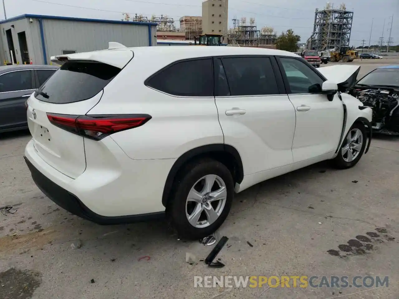 3 Photograph of a damaged car 5TDCZRAH5LS511474 TOYOTA HIGHLANDER 2020