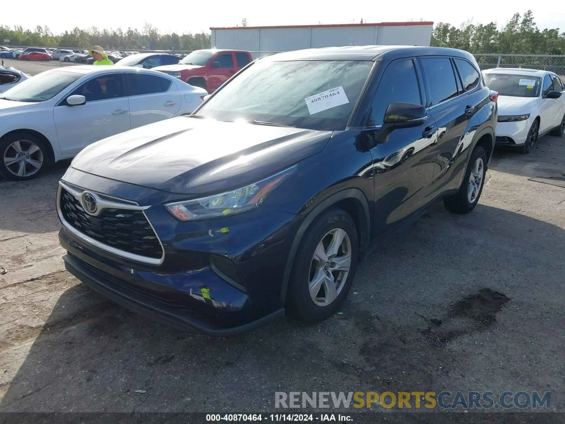 2 Photograph of a damaged car 5TDCZRAH8LS504194 TOYOTA HIGHLANDER 2020