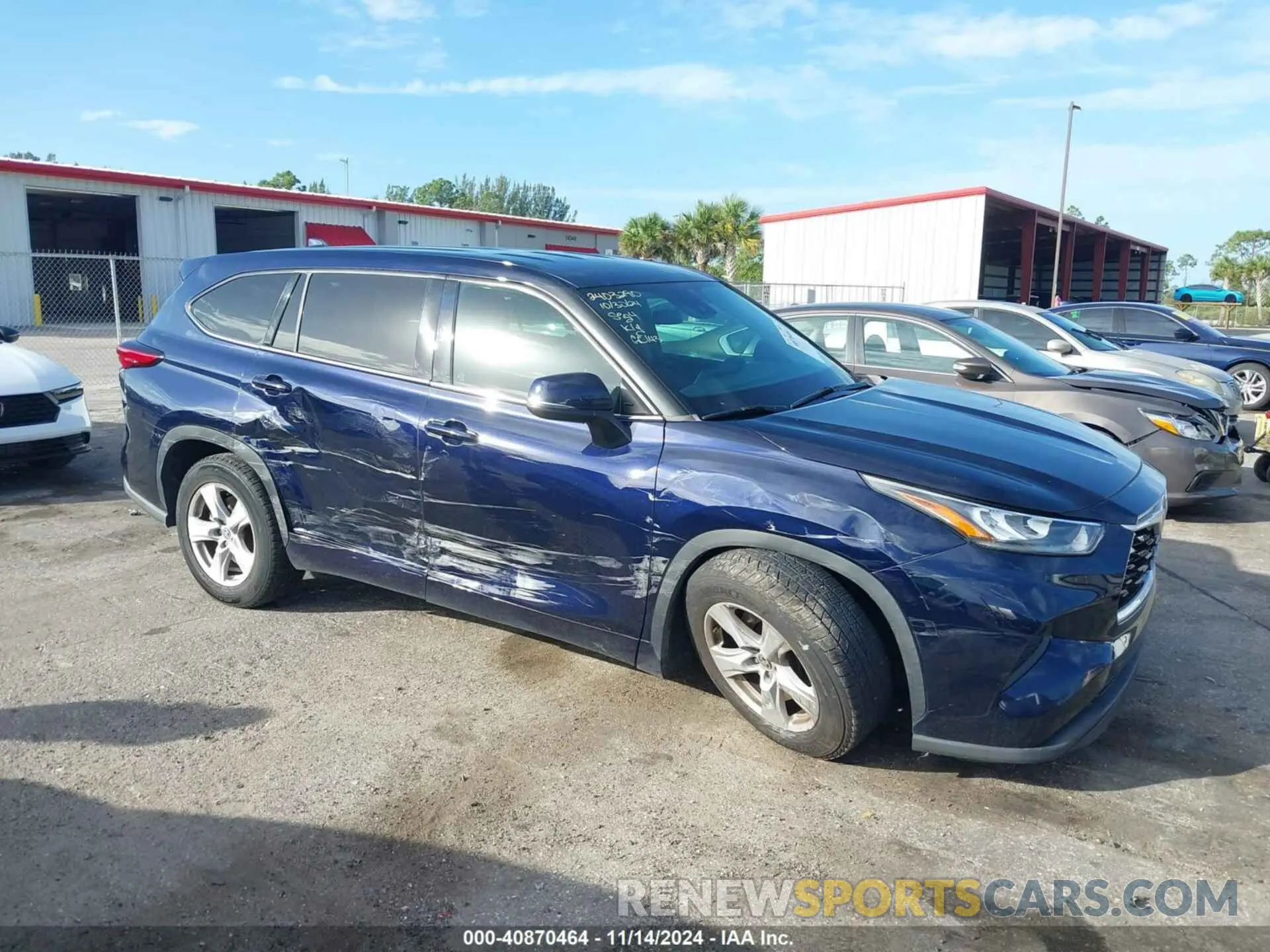6 Photograph of a damaged car 5TDCZRAH8LS504194 TOYOTA HIGHLANDER 2020