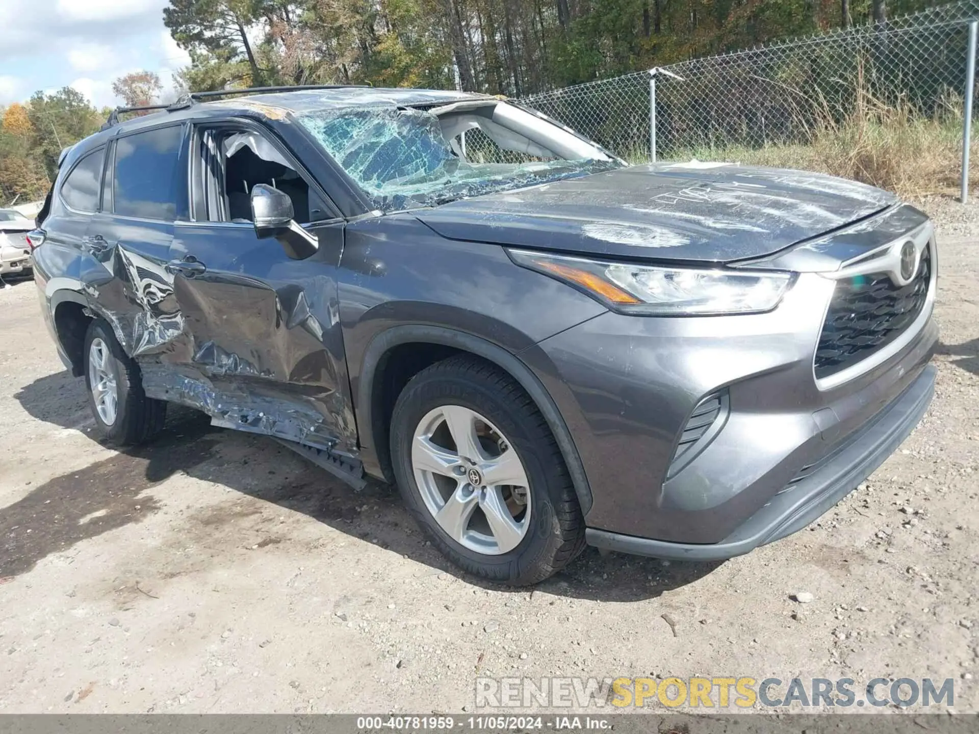1 Photograph of a damaged car 5TDCZRAHXLS014209 TOYOTA HIGHLANDER 2020