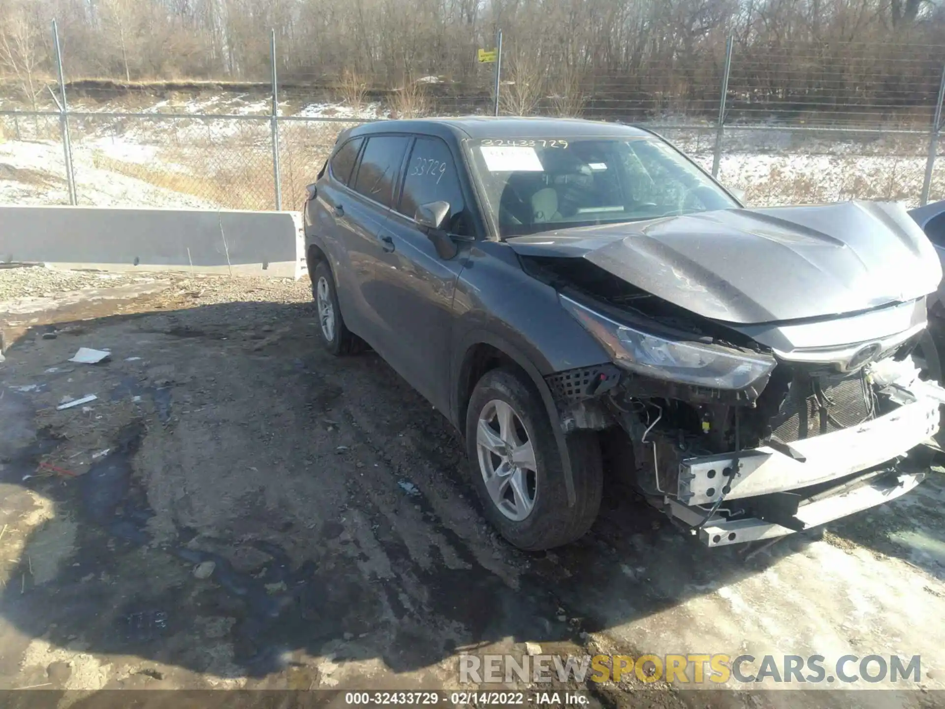 1 Photograph of a damaged car 5TDCZRAHXLS023086 TOYOTA HIGHLANDER 2020