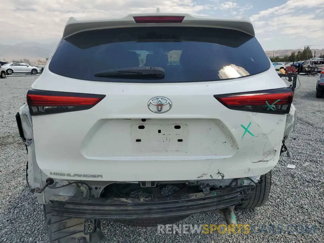 6 Photograph of a damaged car 5TDCZRAHXLS501555 TOYOTA HIGHLANDER 2020