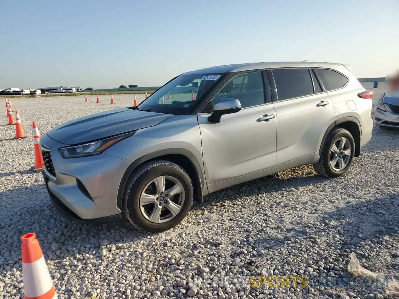1 Photograph of a damaged car 5TDCZRBH8LS030357 TOYOTA HIGHLANDER 2020