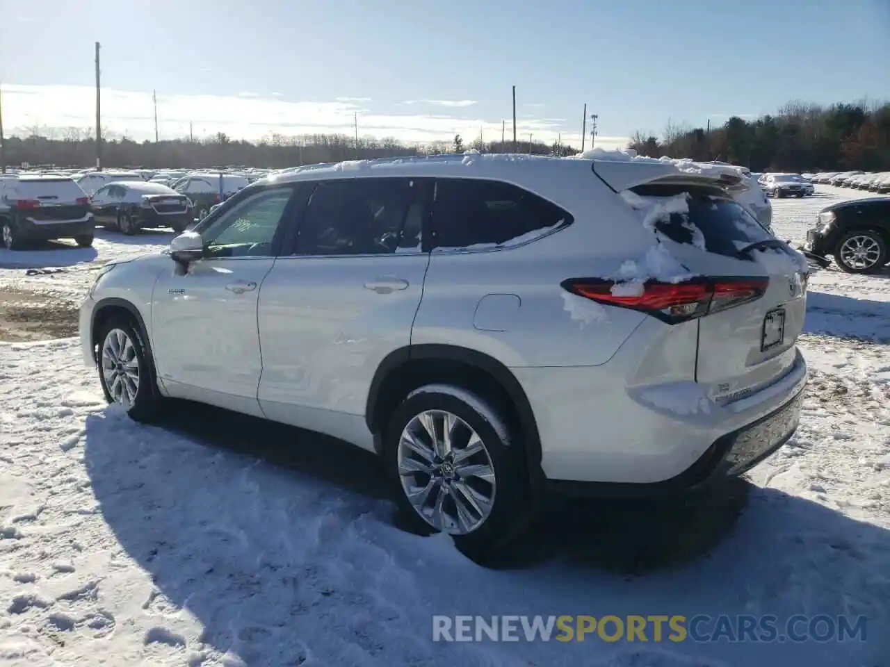 2 Photograph of a damaged car 5TDDBRCH1LS000530 TOYOTA HIGHLANDER 2020