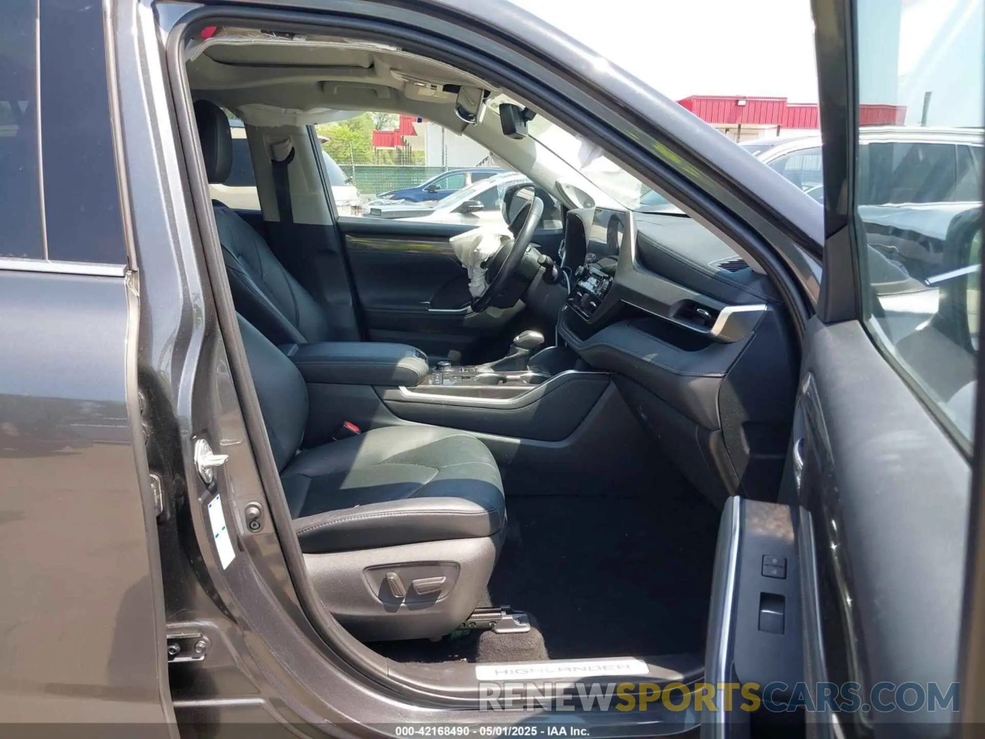 5 Photograph of a damaged car 5TDDZRBH0LS012651 TOYOTA HIGHLANDER 2020