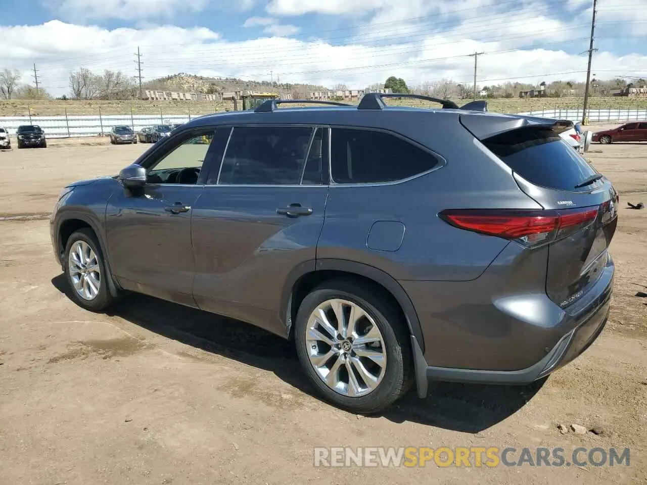 2 Photograph of a damaged car 5TDDZRBH0LS017011 TOYOTA HIGHLANDER 2020