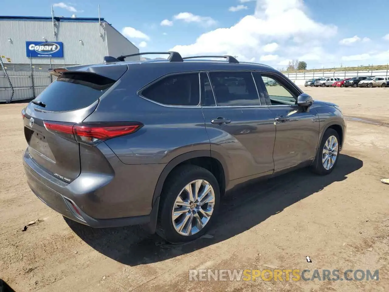 3 Photograph of a damaged car 5TDDZRBH0LS017011 TOYOTA HIGHLANDER 2020
