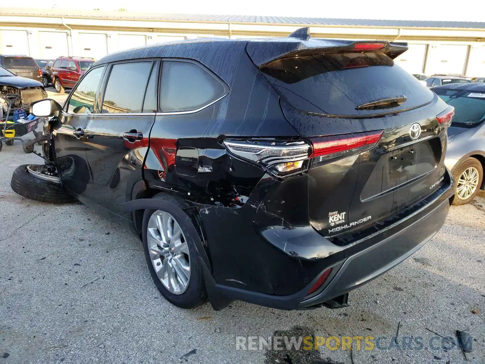 3 Photograph of a damaged car 5TDDZRBH0LS021141 TOYOTA HIGHLANDER 2020