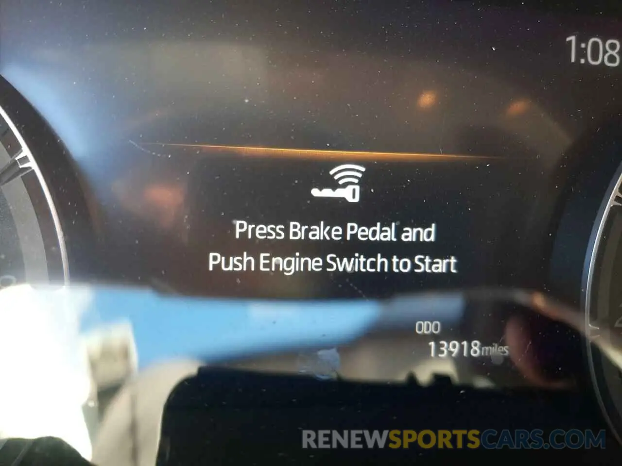 8 Photograph of a damaged car 5TDDZRBH0LS021866 TOYOTA HIGHLANDER 2020