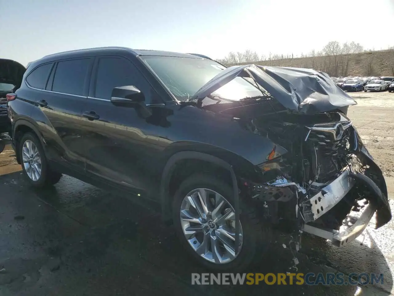 4 Photograph of a damaged car 5TDDZRBH1LS055833 TOYOTA HIGHLANDER 2020