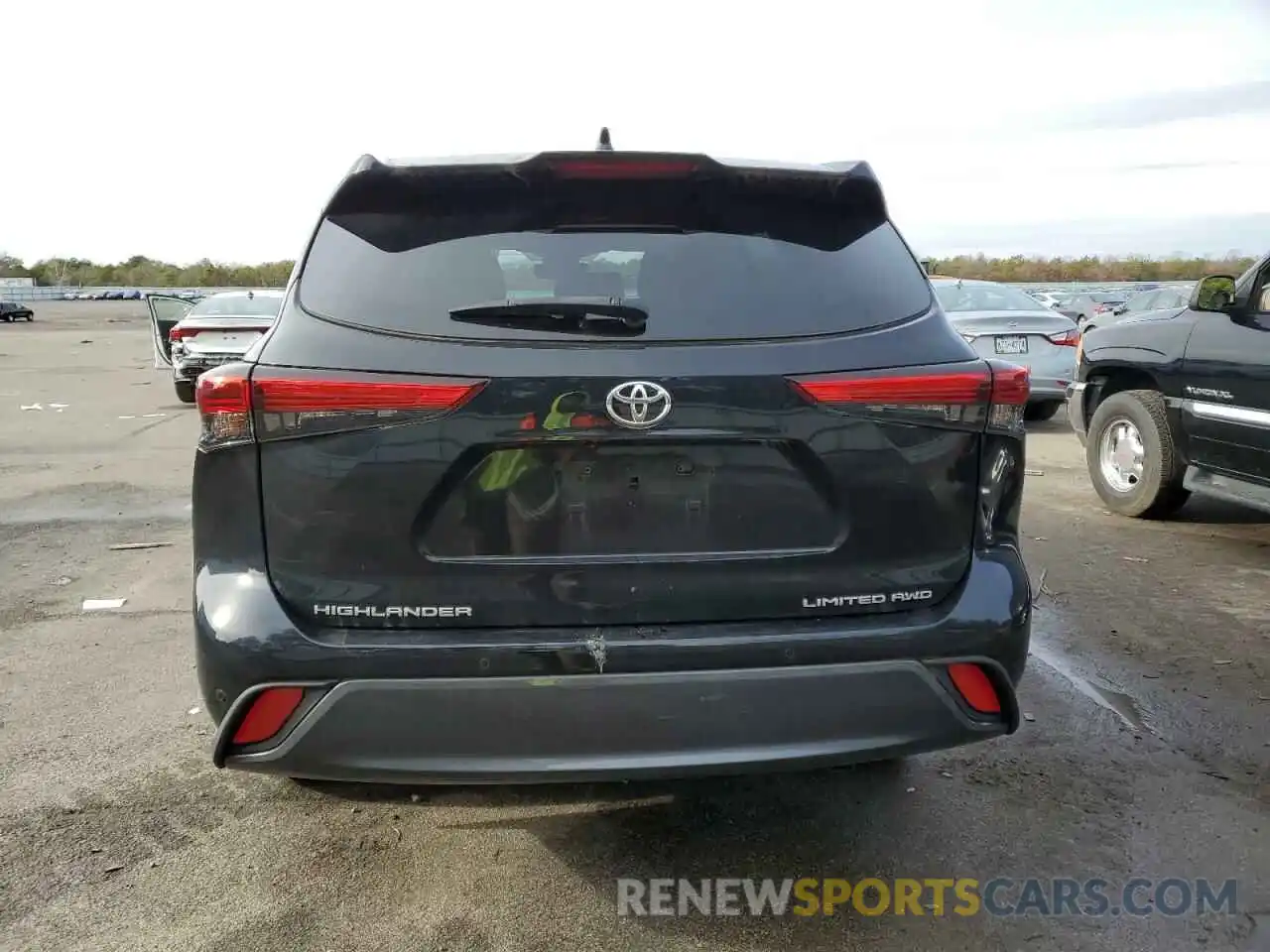 6 Photograph of a damaged car 5TDDZRBH2LS014305 TOYOTA HIGHLANDER 2020