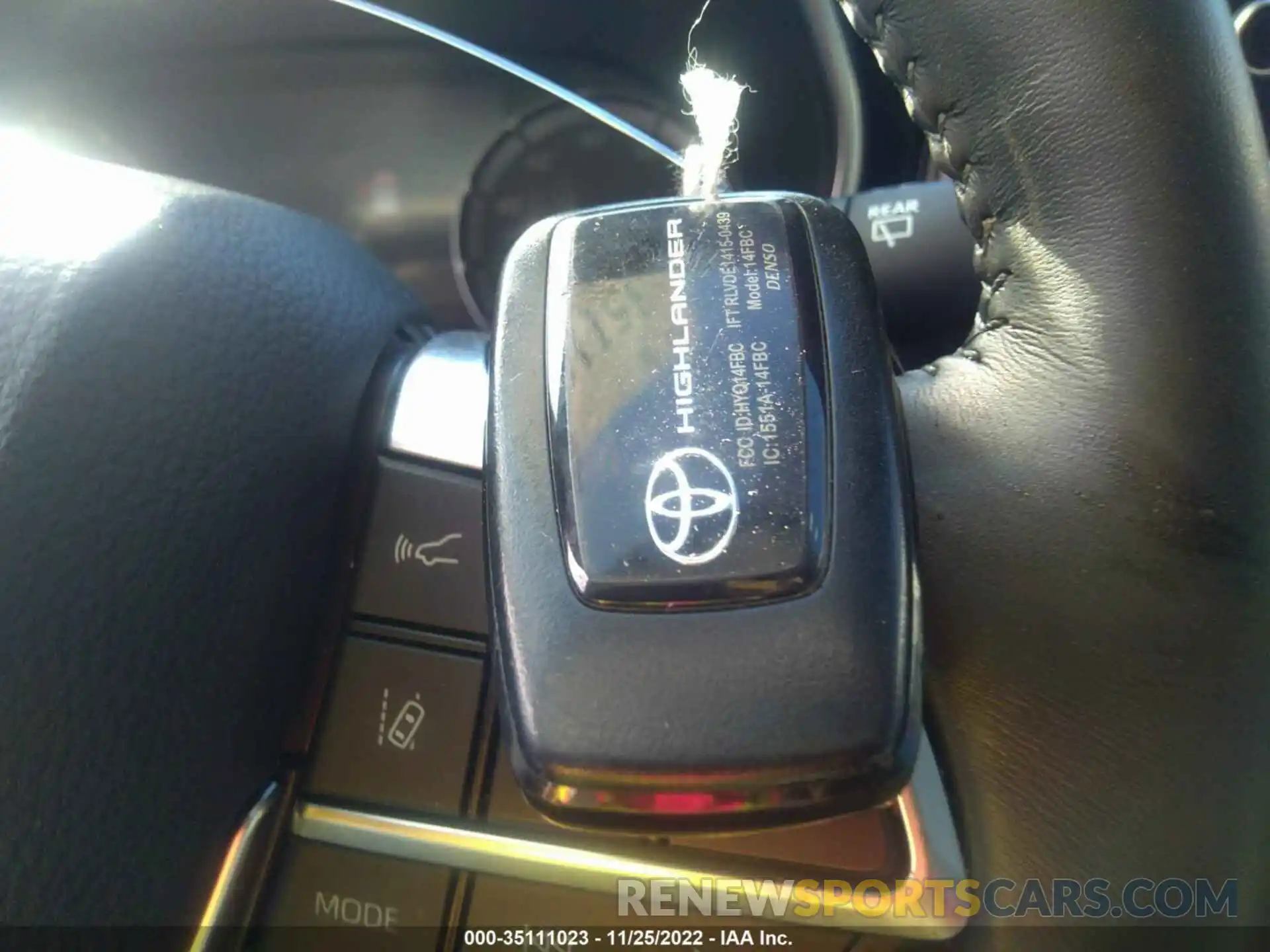 11 Photograph of a damaged car 5TDDZRBH3LS006469 TOYOTA HIGHLANDER 2020