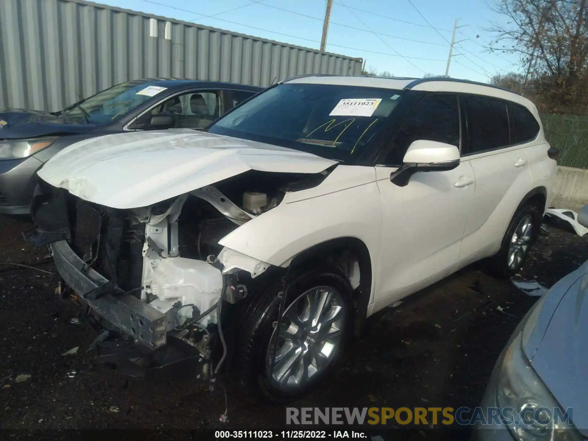 2 Photograph of a damaged car 5TDDZRBH3LS006469 TOYOTA HIGHLANDER 2020