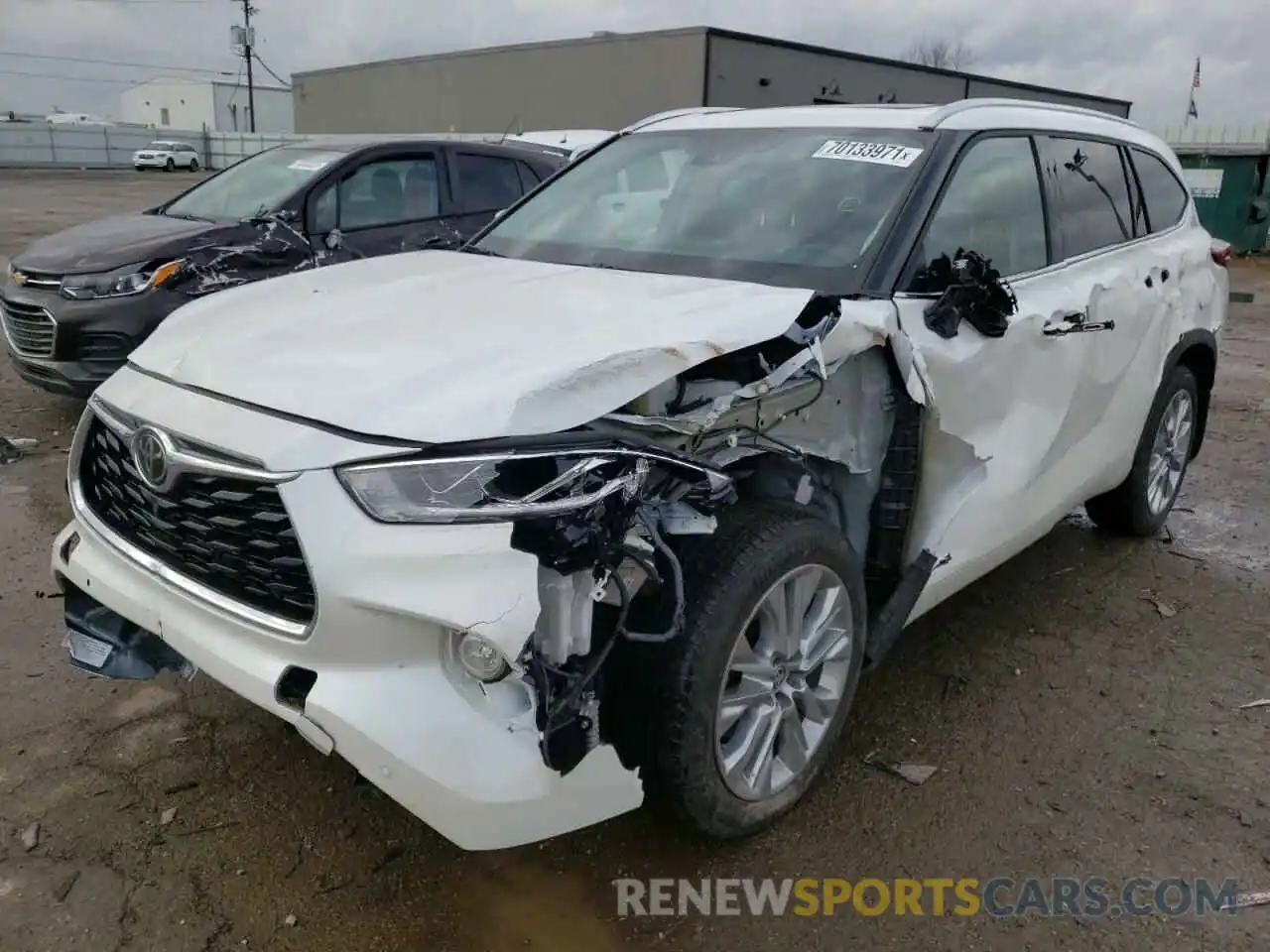 9 Photograph of a damaged car 5TDDZRBH3LS024289 TOYOTA HIGHLANDER 2020