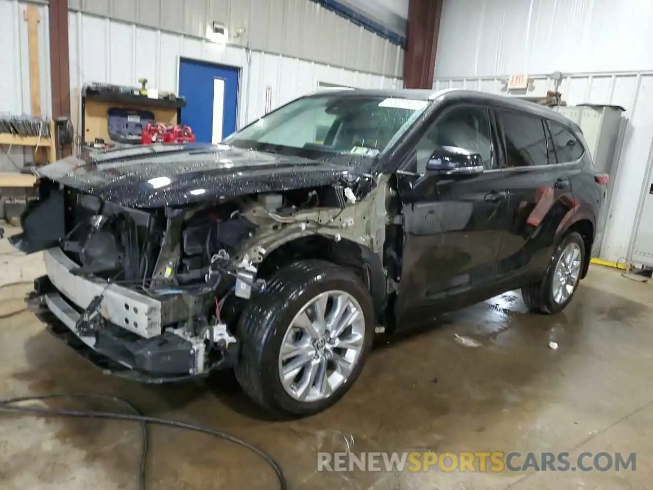 1 Photograph of a damaged car 5TDDZRBH4LS020865 TOYOTA HIGHLANDER 2020